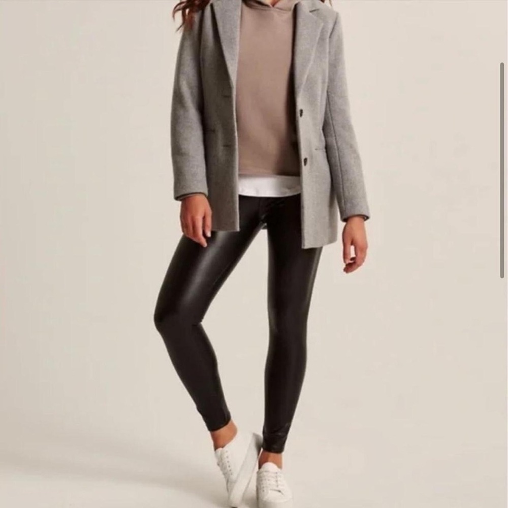 Abercrombie & Fitch Black Leggings - Picture 3 of 6